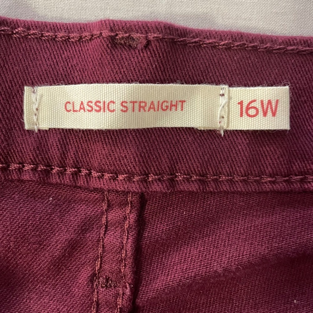 Levi's Women's 16W M Classic Straight Mid Rise Jeans Burgundy 236480063 NWT - Picture 11 of 13